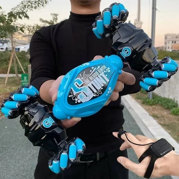 Gesture Sensing RC Stunt Car With Light & Music