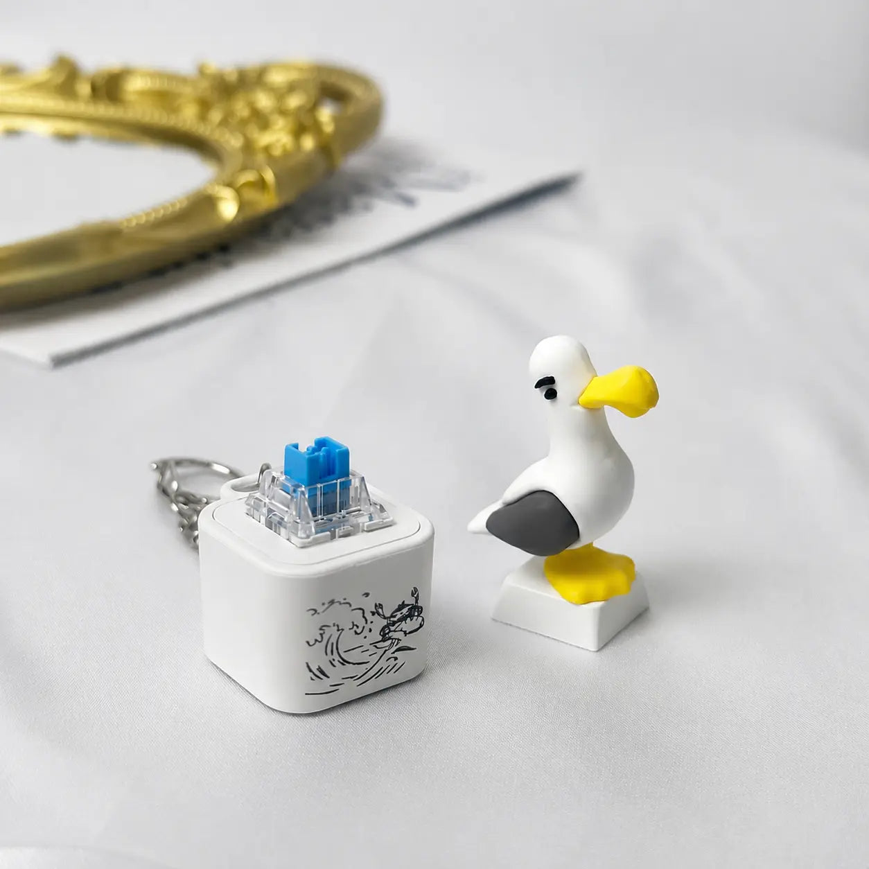 Funny Light-Up Seagull Sound Button Keychain – Type-C Rechargeable Fidget Toy